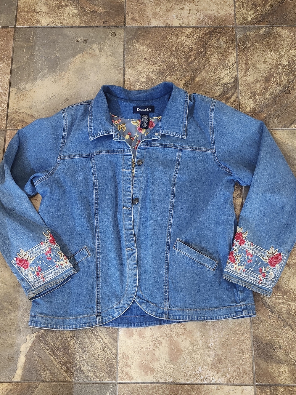 Denim & Co. Embroidered Floral Cuff Denim Jacket Blue Size XL Lined Boho Cottage